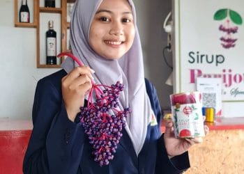 Sirup parijoto menjadi salah satu oleh-oleh khas Kudus yang patut dibawa pulang untuk keluarga