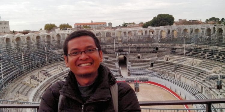Profil Pak Yoyok dari Nulis Buku Dapat Beasiswa ke Perancis