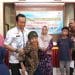 Kegiatan penyerahan bantuan program penghapusan kemiskinan ekstrim yang dilakukan oleh Inspektorat Daerah Pati.