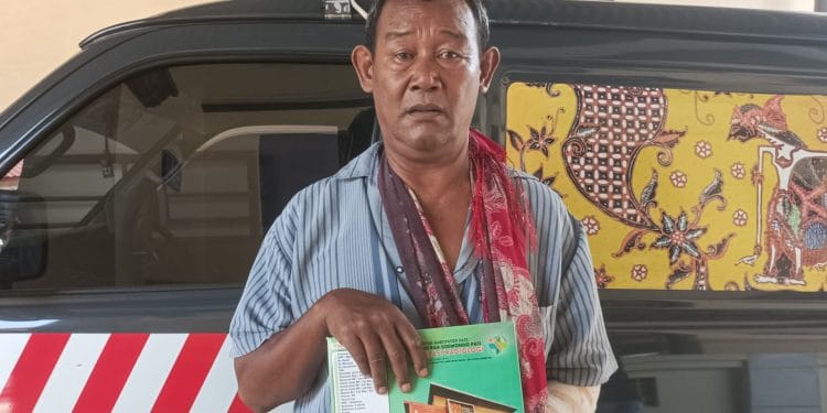 Sukirno sopir yang menjadi korban penganiayaan saat di kantor Polsek Juwana