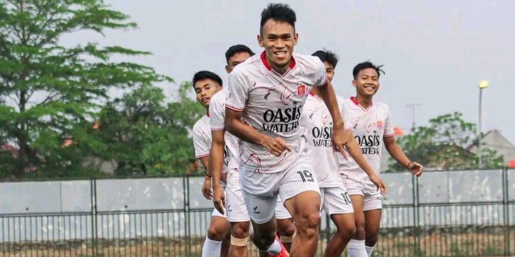 Pemain Persijap Jepara saat sesi training di Stadion Joyokusumo Pati.