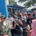 Ratusan nelayan menggeruduk kantor tim pendataan Kementerian Kelautan dan Perikanan (KKP) di komplek TPI Unit 2 Juwana, Pati, Jawa Tengah pada Jumat (24/11/2023).