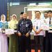 Pj Bupati Pati Henggar Budi Anggoro bersama Kepala Inspektorat Pati saat pencanangan sekolah berintegritas antikorupsi.
