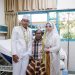Prosesi ijab Kabul pernikahan Mahardika Ian Pratama dan Windy Siskha Meilani berlangsung di ruang rawat inap RS Keluarga Sehat.