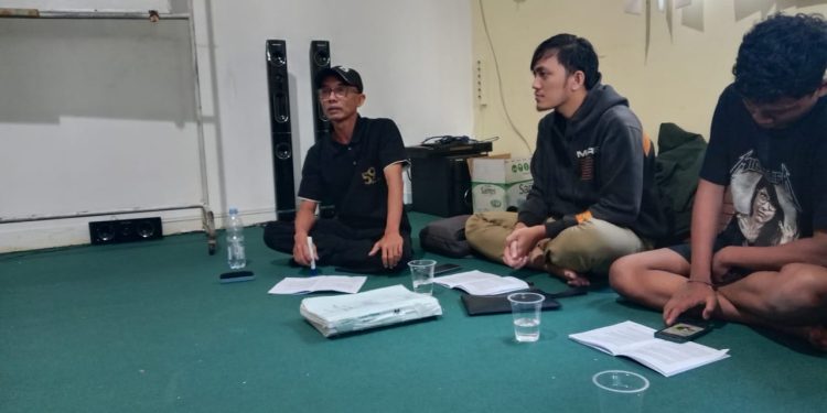 Kelas menulis Kofiku yang digelar di Perpusda Kudus.