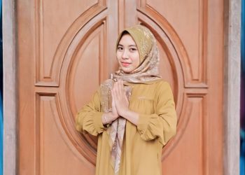 Dina Nila Khusna dosen muda UIN Walisongo Semarang asal Baturejo, Sukolilo, Pati.