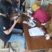 Suasana saat tim dari Dinkes Blora gelar pemeriksaan PSK untuk mendeteksi penyakit HIV di tempat lokalisasi di Kabupaten Blora.