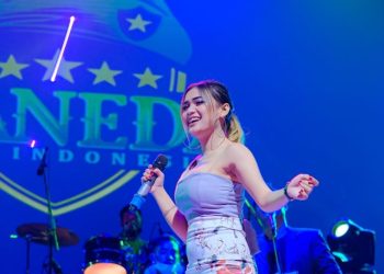 Sosok Meike Yolanda penyanyi dangdut cantik dan seksi asal Jogja. (@meike_yolanda