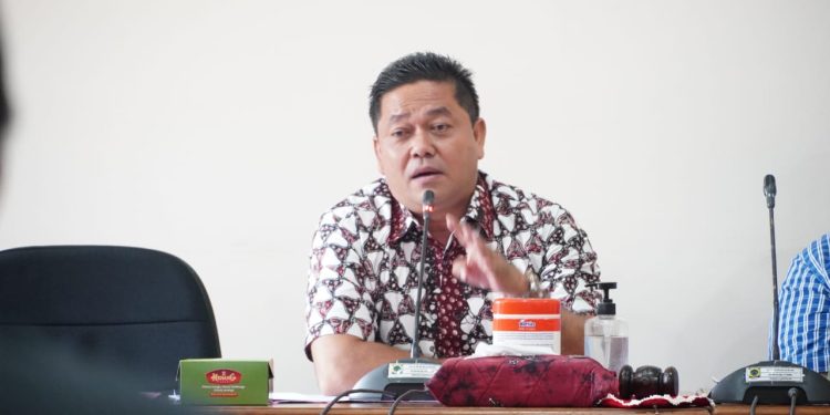 Ketua DPRD Pati Dorong Para Calon Bupati dan Wakil Bupati Sampaikan Visi – Misi dengan Baik