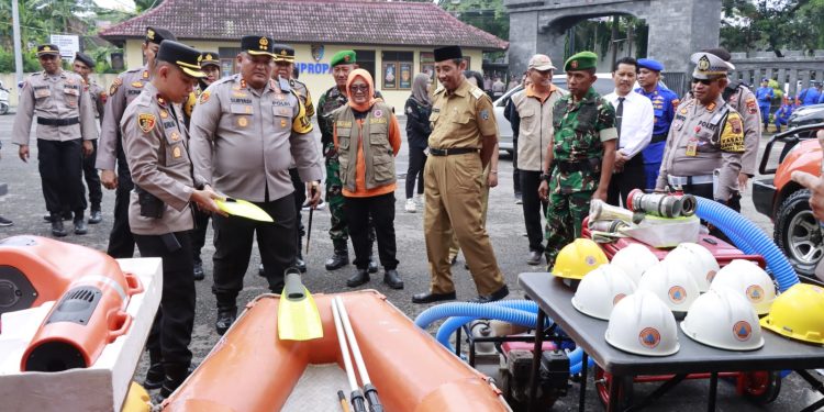 Kapolres Rembang Pimpin Apel Siaga Bencana, Petakan Wilayah Rawan