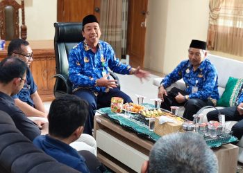 Bupati Rembang Belum Tandatangani Rekomendasi UMSK, Perwakilan Buruh Berikan Masukan