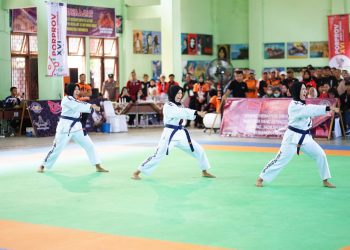 Anggota DPRD Pati didorong untuk menjadi pembina cabang olahraga di Kabupaten Pati untuk memaksimalkan pembinaan atlet.