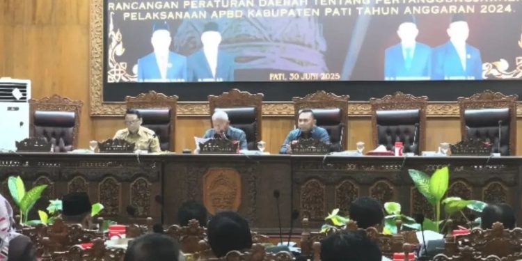 Paripurna DPRD Pati: Raperda Perikanan dan Pergaraman Menuju Kesejahteraan