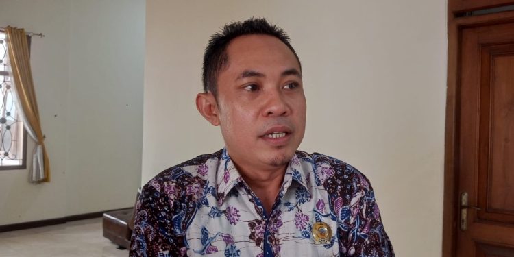Ketua Komisi B DPRD Pati Muslihan berbicara soal koperasi desa/kelurahan merah putih.