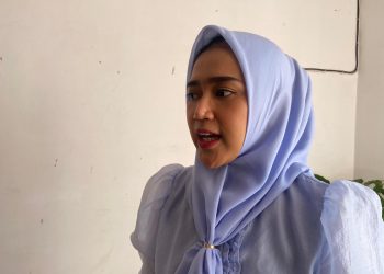 Anggota Komisi B DPRD Pati Yetti Kristianta berbicara tentang dampak pabrik pakan ikan yang bakal dibangun di Pati.