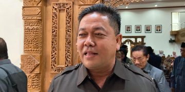 Ketua DPRD Pati Ali Badrudin berbicara soal tujuan penting revisi perda PKL bagi kesejahteraan pedagang.