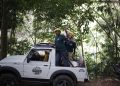 Sensasi naik jeep dalam paket wisata tour di kaki Gunung Muria dari Pijar Park Kudus.