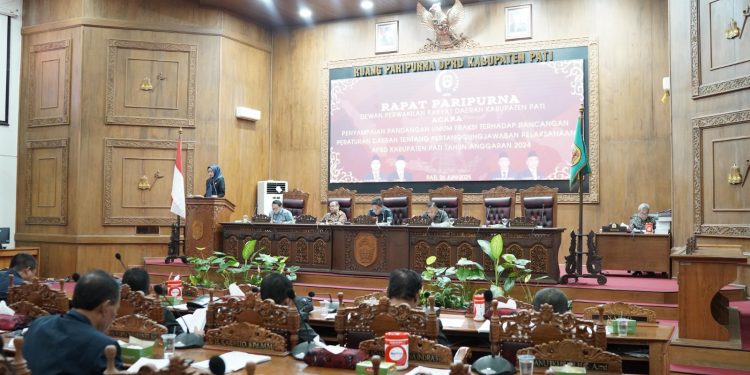 Rapat paripurna DPRD Kabupaten Pati.