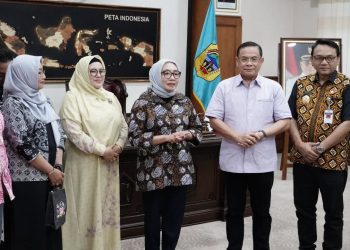 Kunjungan Menteri Pemberdayaan Perempuan dan Perlindungan Anak (P3A) Republik Indonesia, Arifatul Choiri Fauzi di pendopo Kabupaten Pati.
