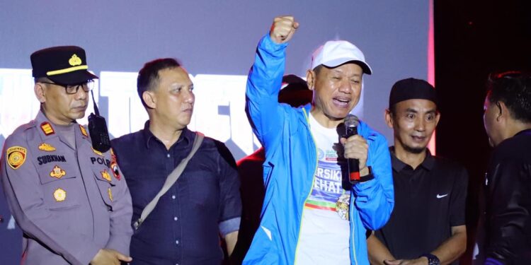 Bupati Kudus menghadiri ulang tahun Suporter Macan Muria.