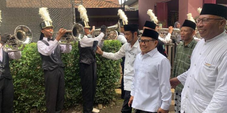 Reuni Akbar Alumni Salafiyah Kajen: Cak Imin Tekankan Peran Pendidikan dalam Pembangunan Nasional