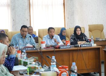 Pansus hak angket DPRD Pati saat memulai rapat pertama 14 Agustus kemarin.