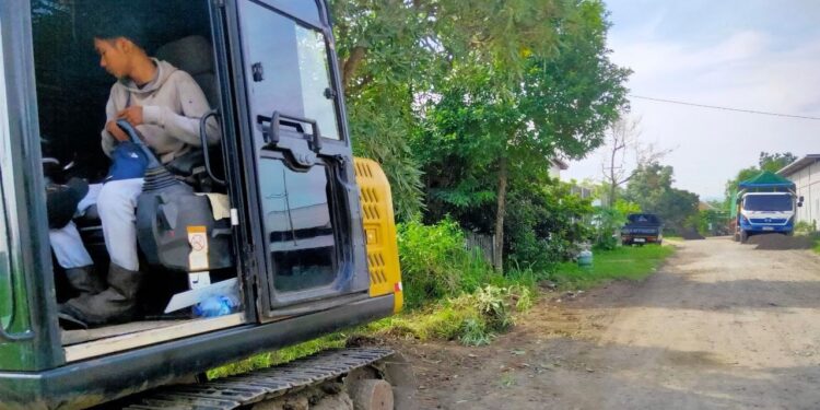 Pemkab Pati Gelontorkan Rp 1,5 Miliar untuk Perbaikan Dua Ruas Jalan di Sitirejo