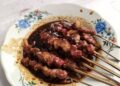 Sate kambing paling murah di Pati namun rasanya tetap lezat.