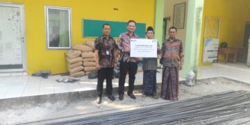 Melalui Program TJSL, BRI Pati Dukung Pembangunan Ruang Kelas MA Miftahut Thullab